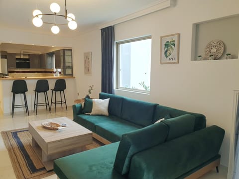 EcoStay-Scandy,2bdr cozy apartment by the sea in Alimos Apartment in Alimos