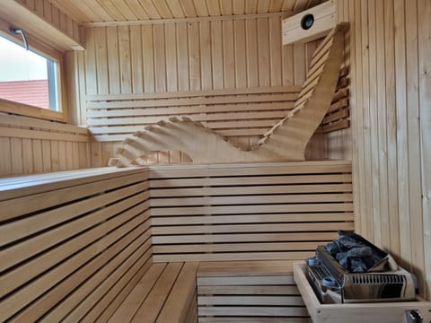 Sauna, Sauna, Spa and wellness centre/facilities