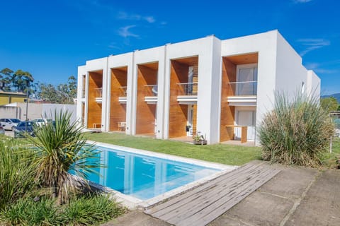 Property building, Day, Pool view, Swimming pool