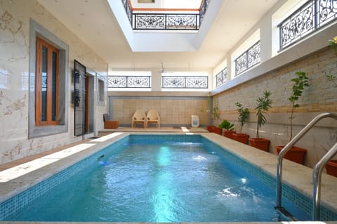 Luxury Villa With pool Near White Town Villa in Puducherry