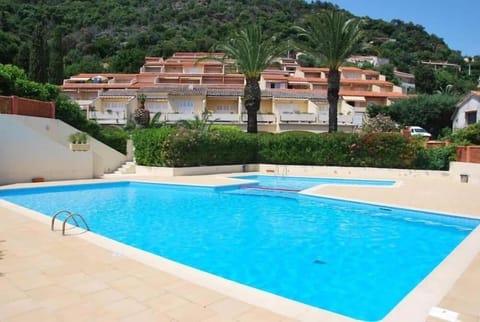 Mazet/ Appartement Le Lavandou Apartment in Le Lavandou