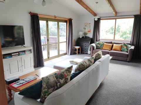 Large, Comfy, Stylish Apartment Apartment in Havelock North