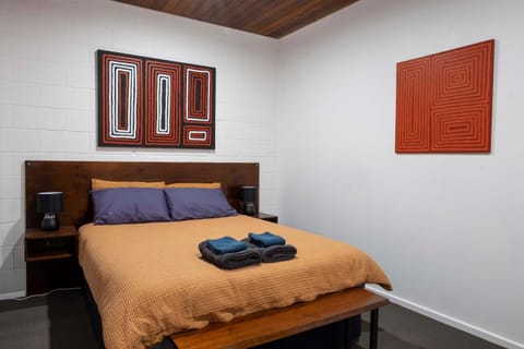 4 Bedrooms, 2 Bathrooms in Alice Springs House in Alice Springs