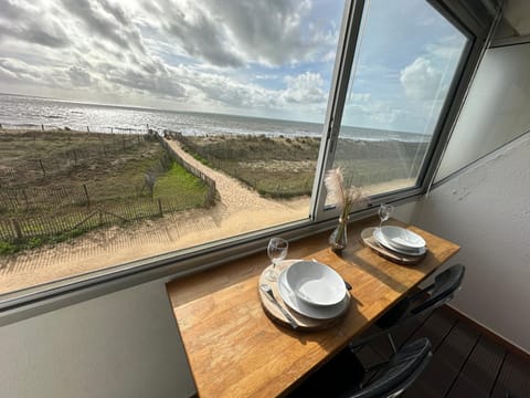 Balcony/Terrace, Dining area, Beach, Sea view