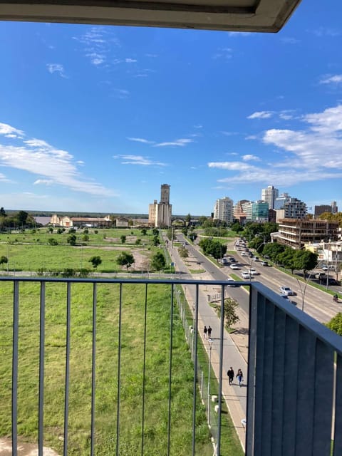 Balcony/Terrace, City view