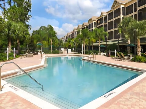 Cozy 2BR Condo - Private Balcony - Near Disney House in Four Corners