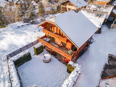 Property building, Day, Natural landscape, Winter