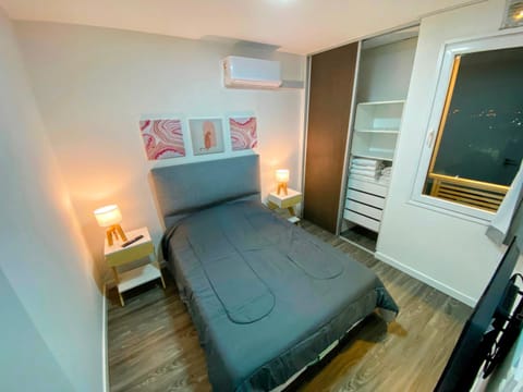 Bed, TV and multimedia, Bedroom, air conditioner