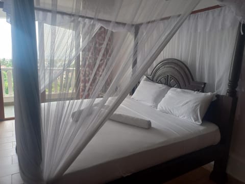 Pendo Residences - Villa 3Br Beachfront Apartment hotel in Diani Beach