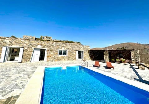 Divine Blue Villa Nano in Koundouros Kea Cyclades with pool and sea view Villa in Kea-Kythnos