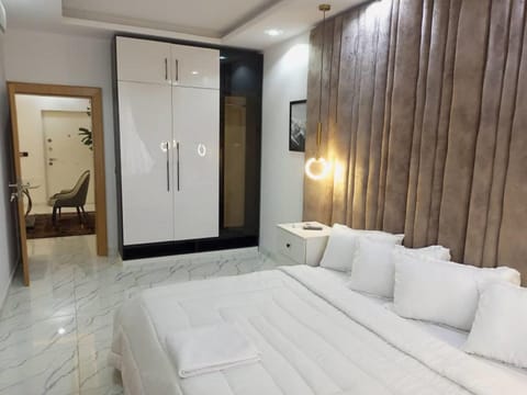 The Vistana Riverside 2Bedroom Apartment Condo in Lagos