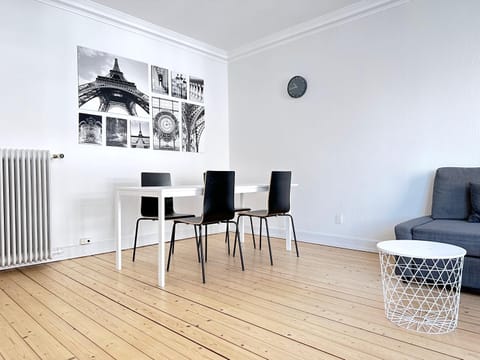 Nice Apartment Located Near Vesterbro Condo in Aalborg