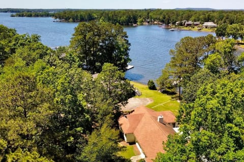 Blue Heron Bungalow on Lake Murray, SC Maison in Leesville