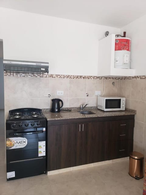 Coffee/tea facilities, Kitchen or kitchenette, minibar, pet friendly, stove