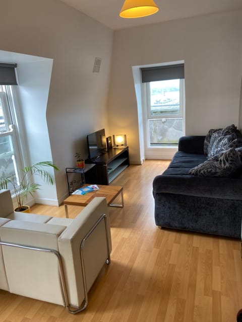 City centre Rooftop apartment alongside river Suir Apartment in Waterford City