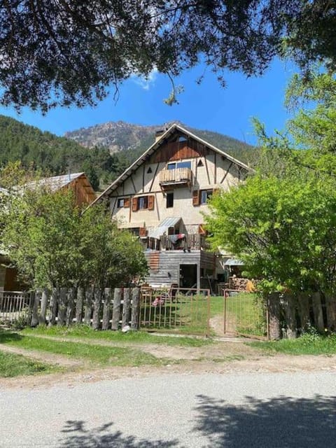 Marmot, coeur montagne, Serre Chevalier, Col de l'Izoard Apartment in Briançon