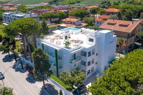 Property building, Day, Street view, Location