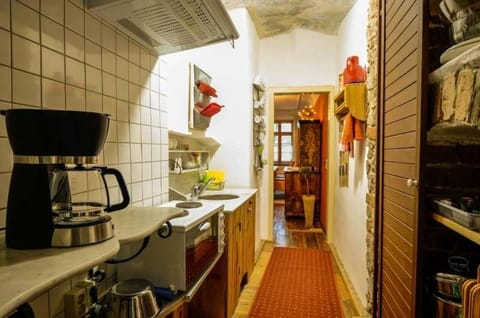 Coffee/tea facilities, Kitchen or kitchenette