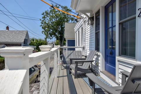 Modern, Private Patio, Walk to Town! House in Provincetown