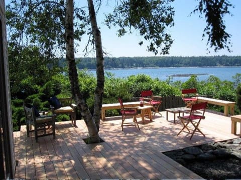 Day, Garden, River view