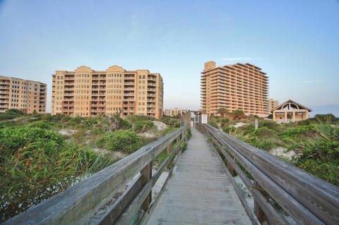 Inlet at Minorca 1402 House in New Smyrna Beach