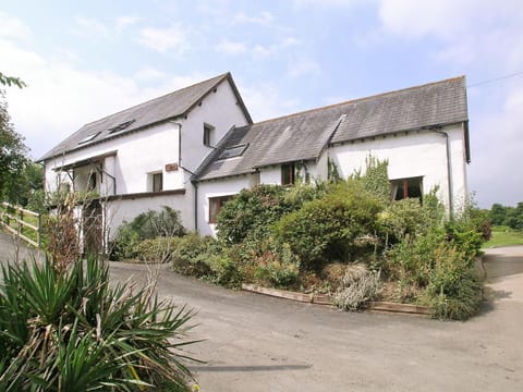 Discovery House in Teignbridge