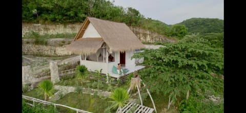 Ocean Glamping Penida Luxury tent in Nusapenida