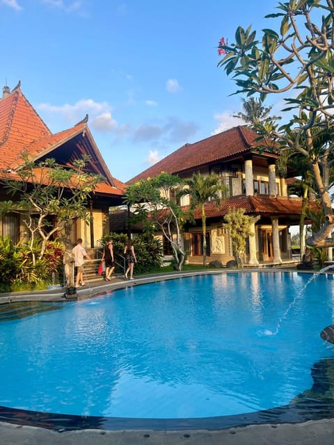 Pool view, Swimming pool