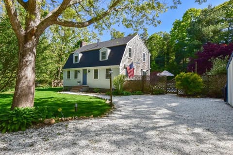 Stunning Home with Wet Bar Dog Welcome! House in Brewster