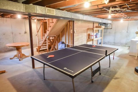 Deeded Pond Access Ping Pong House in Brewster