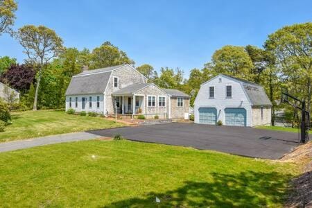 Spacious w Basketball Court & Playground Casa in Harwich