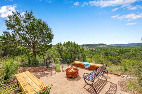 Lomax Lookout House in Wimberley