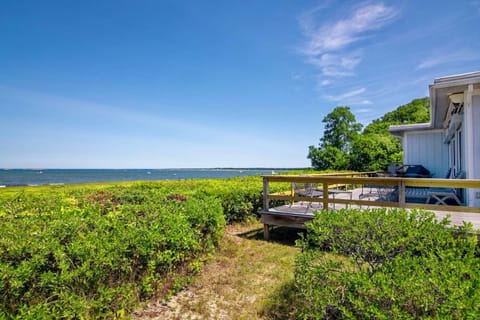 Waterfront on Cape Cod Bay House in Orleans