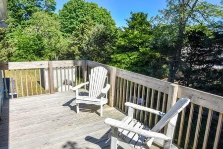 Mins to Nauset Beach & Walkable to Town Haus in East Orleans