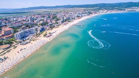 Day, Bird's eye view, Beach, Mountain view