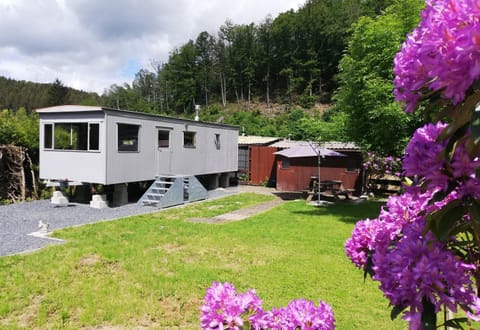 Property building, Natural landscape, Garden, Mountain view