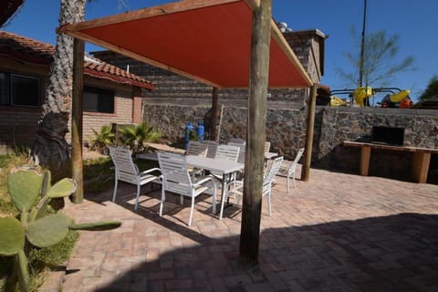 Short walk to pool and private beach Maison in San Felipe