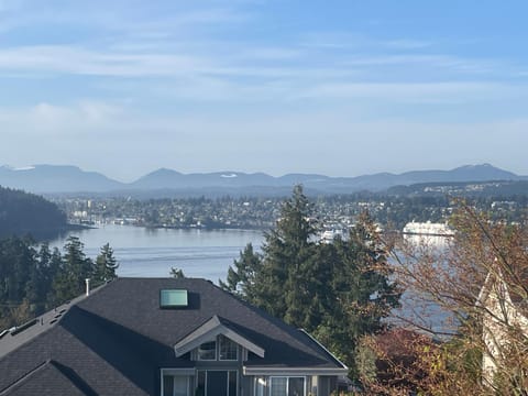 Balcony/Terrace, Mountain view, Sea view, Sea view