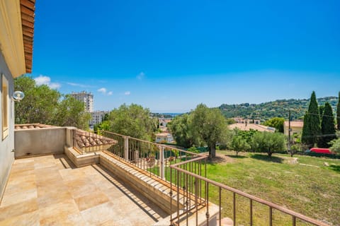 Garden, Balcony/Terrace