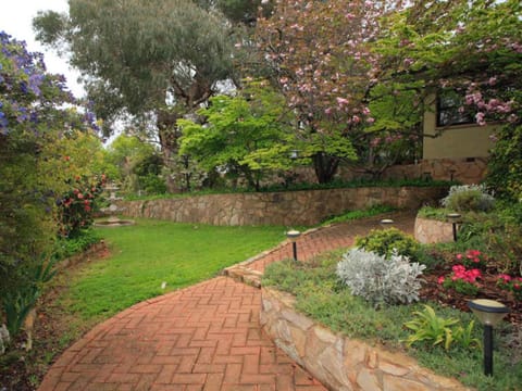 Garden of Eden 伊甸园 House in Canberra
