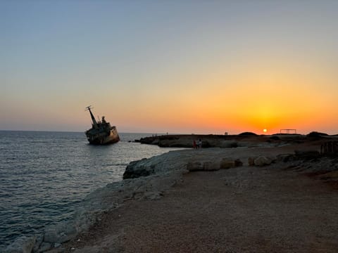 Nearby landmark, Natural landscape, Sunset