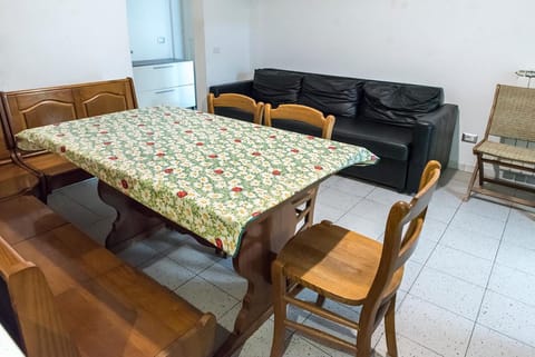 SE009 - Senigallia, trilocale sul mare con spiaggia Apartment in Senigallia