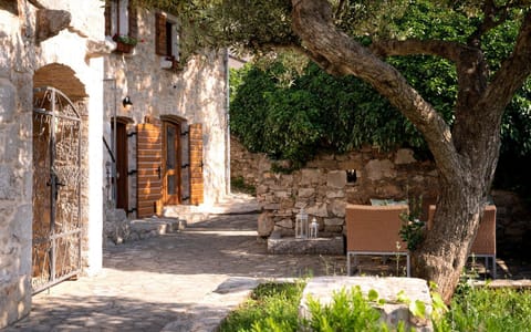 Property building, Patio