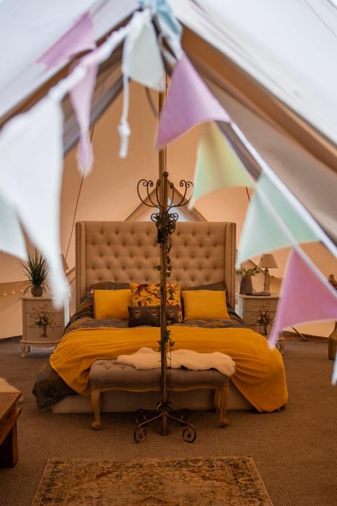 The Follies Glamping Luxury tent in Maidstone