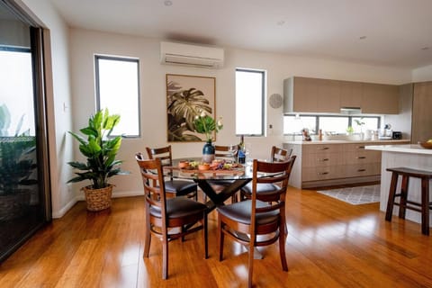 The Emerald Bower Apartment in Lake Macquarie