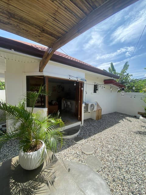 Patio, Garden view