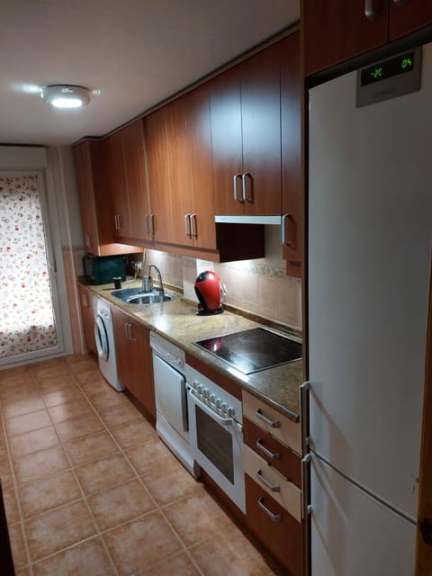 Kitchen or kitchenette, minibar, pet friendly, stove, washing machine, dryer