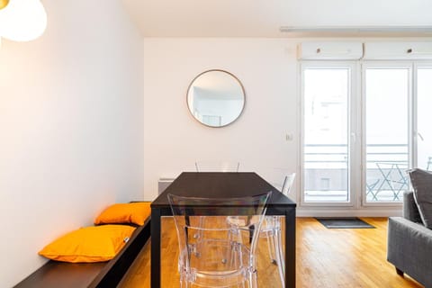 GuestReady - Cosy and Calm in Suresnes Apartamento in Puteaux