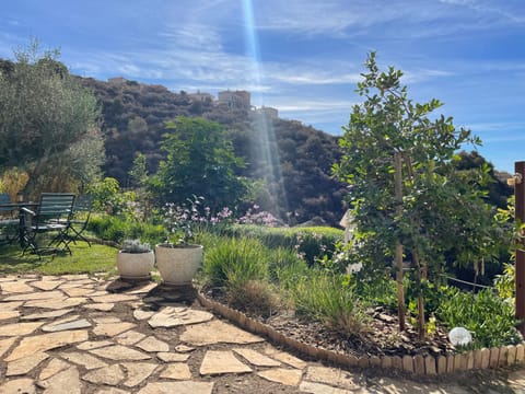 Garden, Garden view