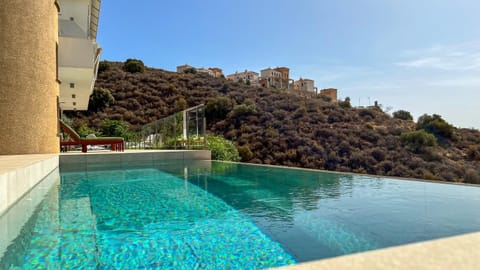 Pool view, Swimming pool